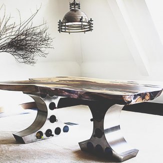 Wine and Dine Dining Table